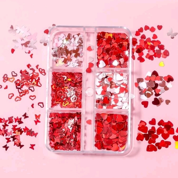 FREE ❤️ 1 Box Red and silver heart-shaped nail art - Picture 4 of 6